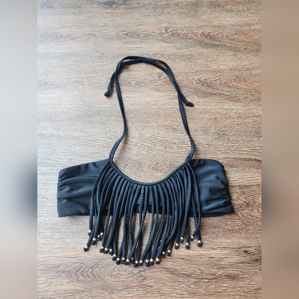Bikini top with fringe